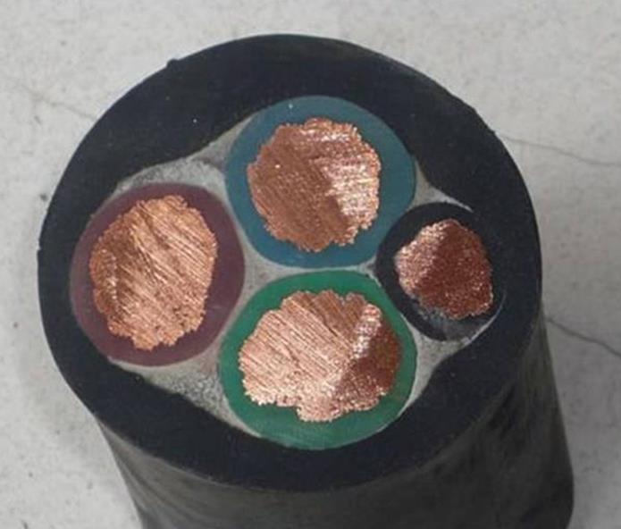 南粵電纜應(yīng)足夠大以起到絕緣保護(hù)作用.jpg 南粵電纜應(yīng)足夠大以起到絕緣保護(hù)作用.jpg